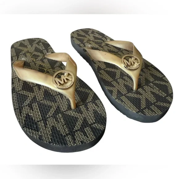 Michael Kors Jet Set Signature Flip Flops Brown/Gold Logo Size 7 - Picture 2 of 10